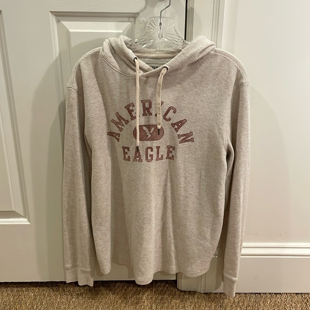AE Super Soft Graphic Thermal Hoodie Tee Size Small